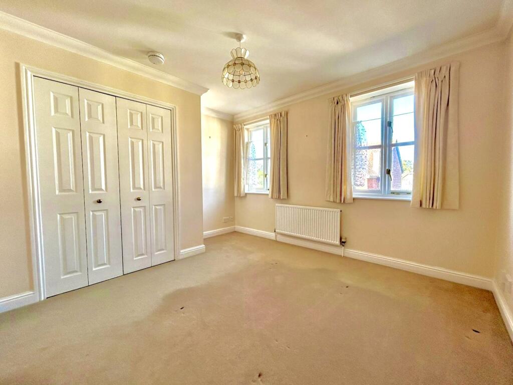 Middlebridge Street, Romsey, Hampshire, SO51 photo 3