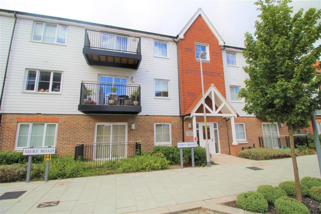 Main image of property: Dunton Green, Sevenoaks