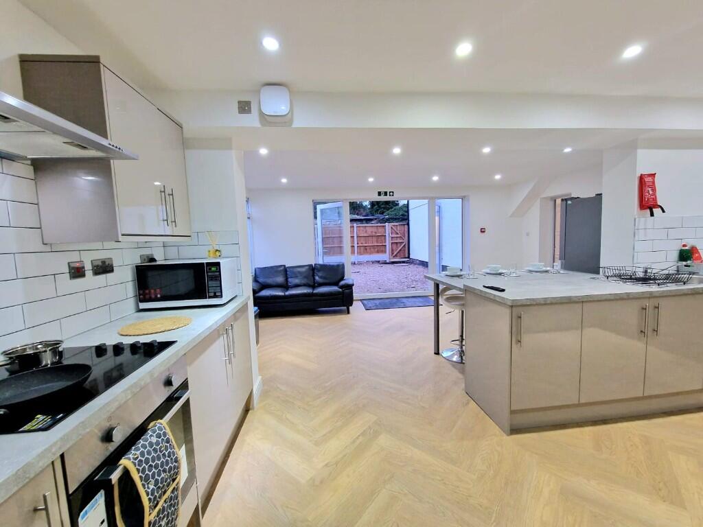 Main image of property: Vicarage Road, Birmingham, B14