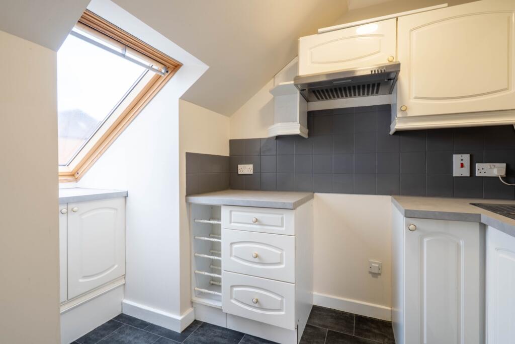 Crawley Court, West Street, Gravesend, Kent, DA11 - View 3
