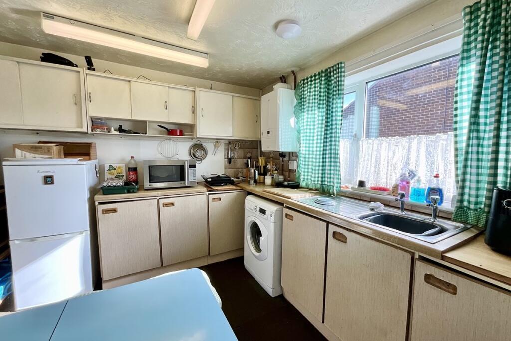 Osborne Avenue, Aston, Sheffield, S26 2BY photo 3