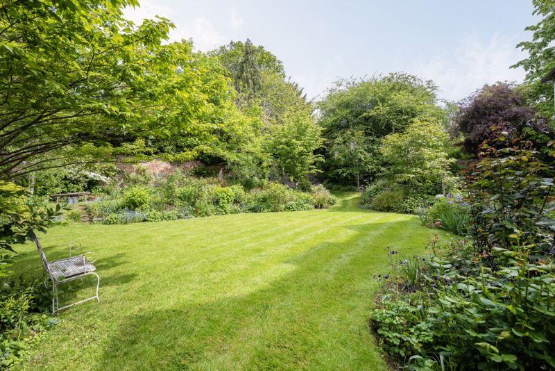 House in Bristol, Tyndall's Park, Cotham - View 2