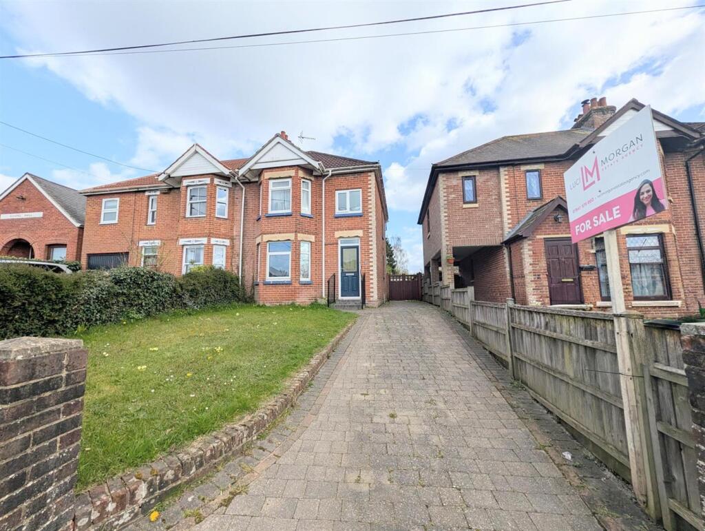 Main image of property: Sandy Lane, Fair Oak, Eastleigh