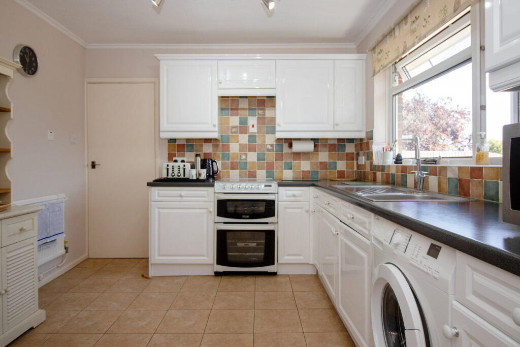 House in Southampton - View 2