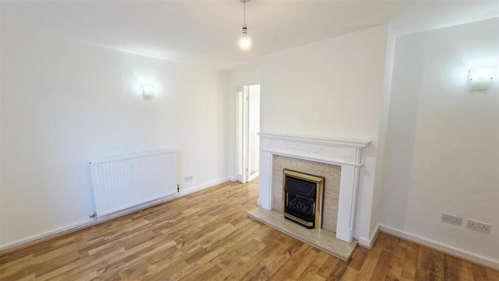 House in Winsford, Cheshire West and Chester - View 5