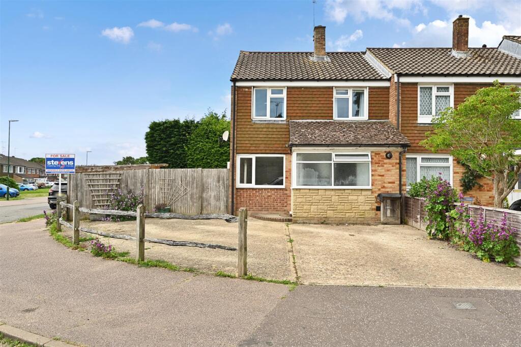 Main image of property: Oakwood, Partridge Green, West Sussex