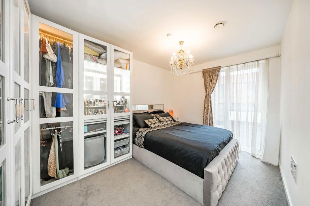 Apartment in London, The Hyde, West Hendon - View 5