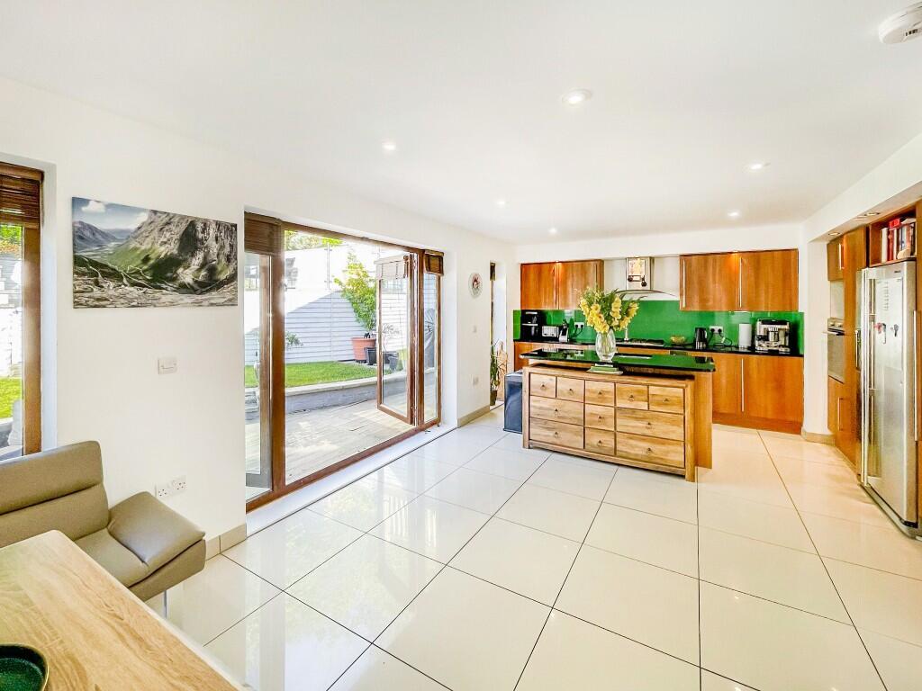 House in Kirklees, West Yorkshire - View 2
