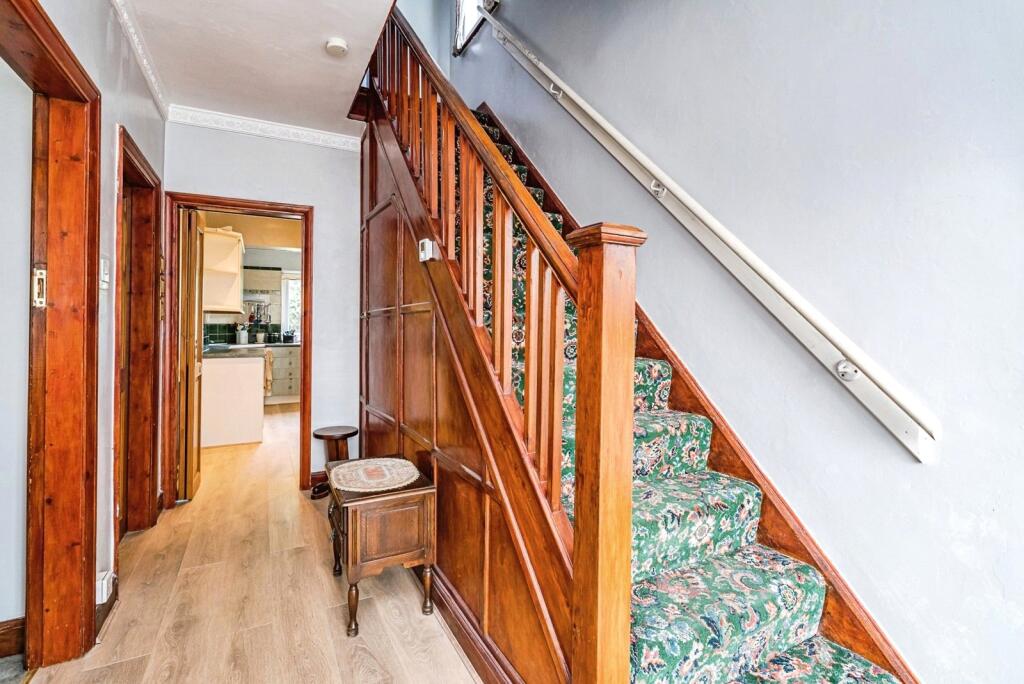 House in Dudley - View 2