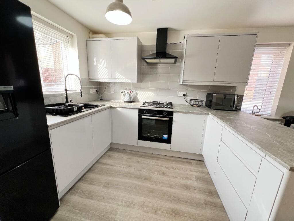 Henson Close, Chilton, Ferryhill photo 4