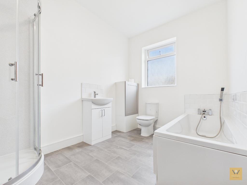 House in Stockport, Mile End, Davenport - View 4