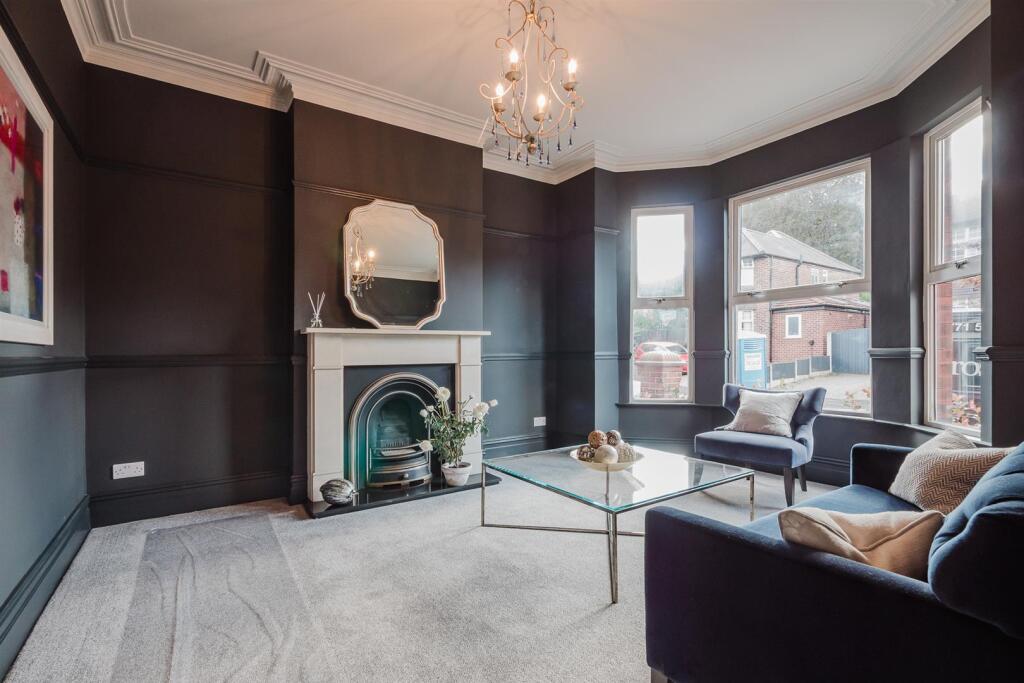 House in Trafford, Hale - View 2