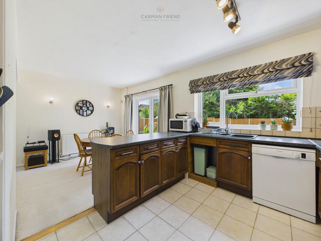 Merton Drive, Westminster Park, CH4 - View 5