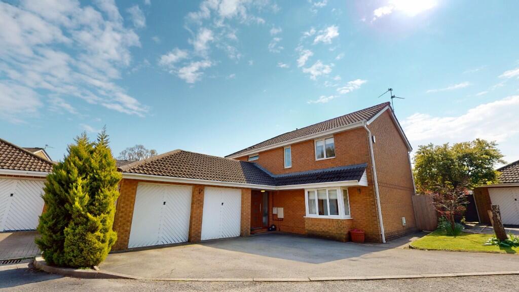 Main image of property: Dan Y Mynydd, Thornhill, Cardiff