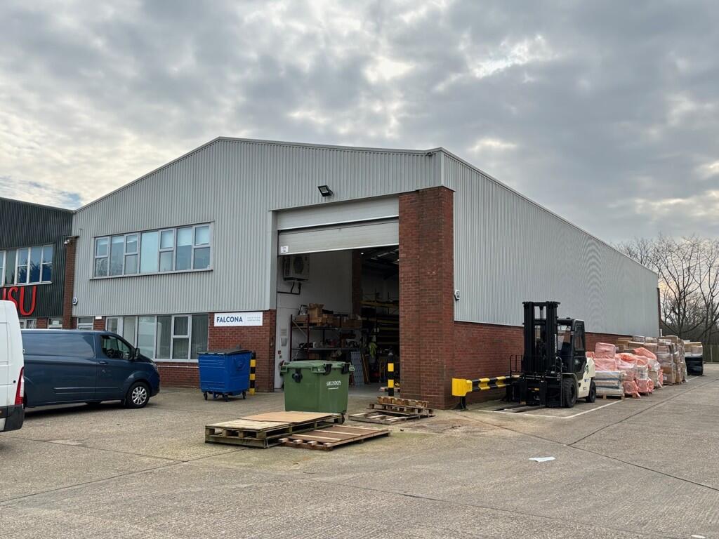 Main image of property: Unit 1 Priors Way Industrial Estate, Priors Way, Maidenhead SL6 2HP