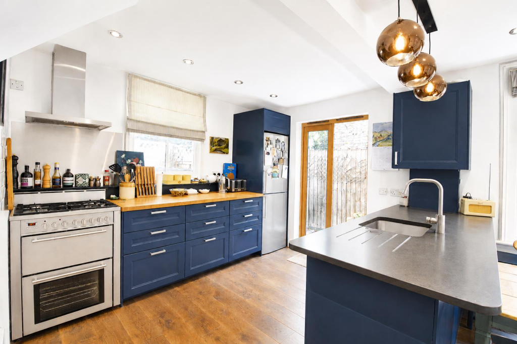 Apartment in London, Mortlake - View 5