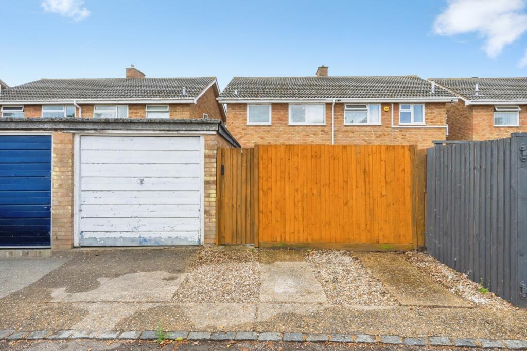 House in Kempston, Bedford - View 4