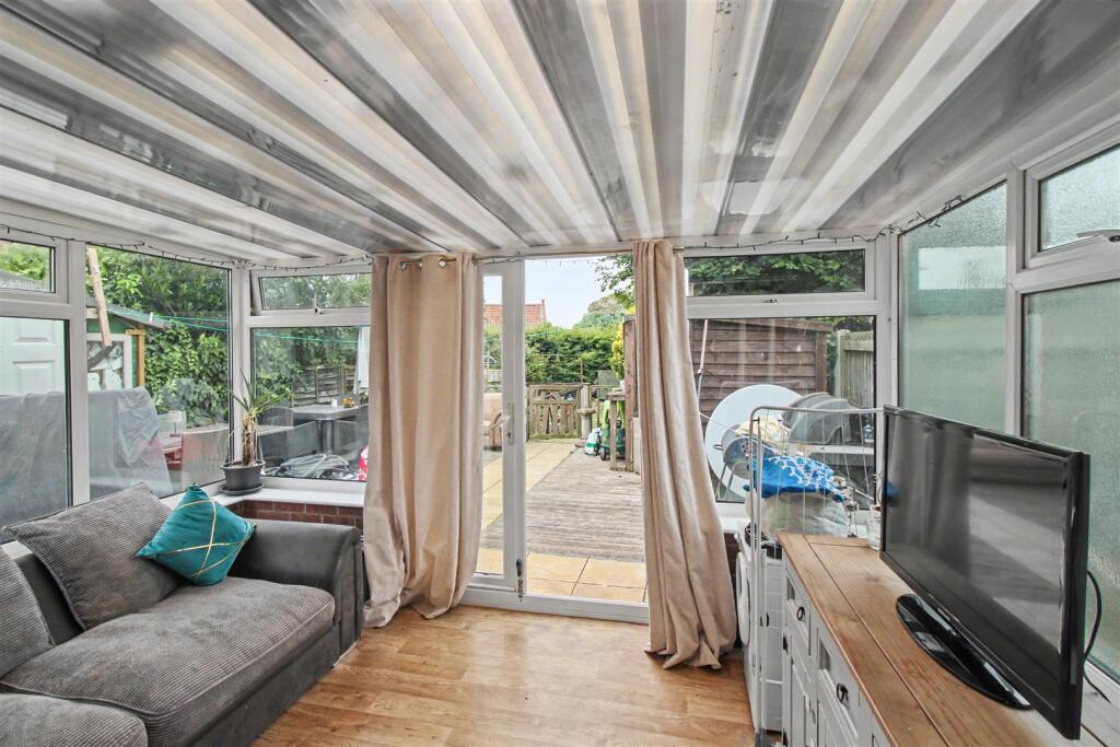 House in King's Lynn and West Norfolk, Heacham - View 4