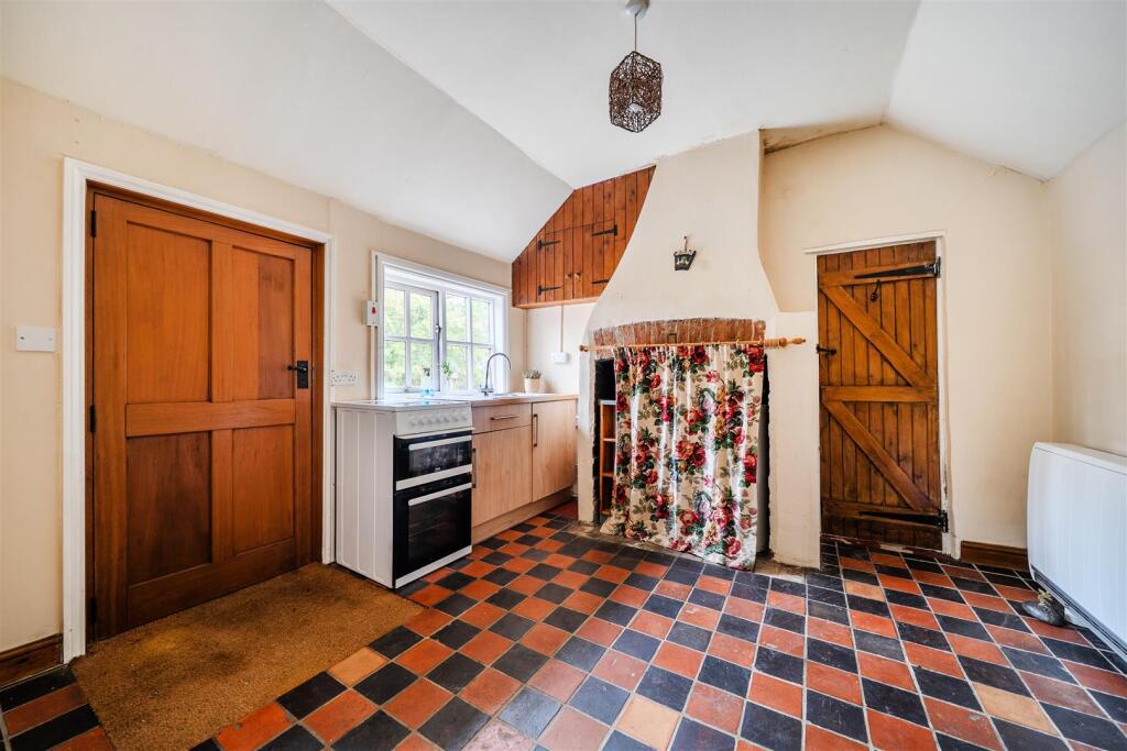 House in Little Staughton - View 4