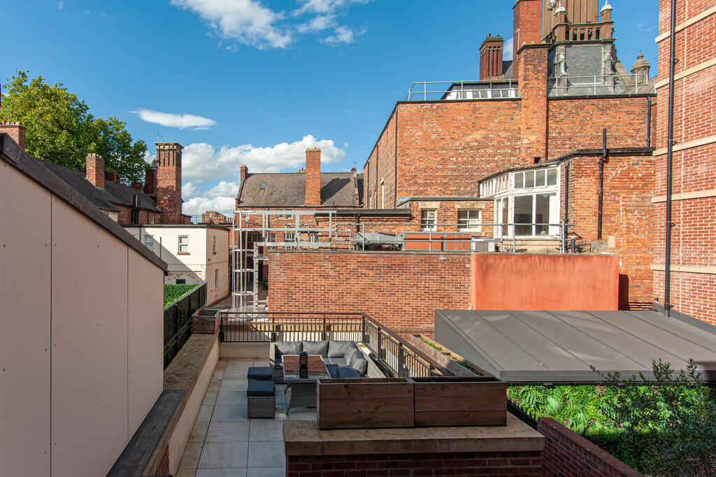 House in York - View 5