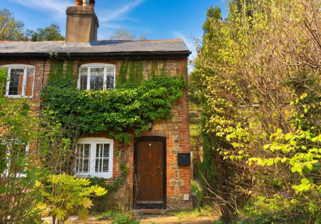 Main image of property: 97 Brighton Road, Godalming, Surrey, GU7 1PW