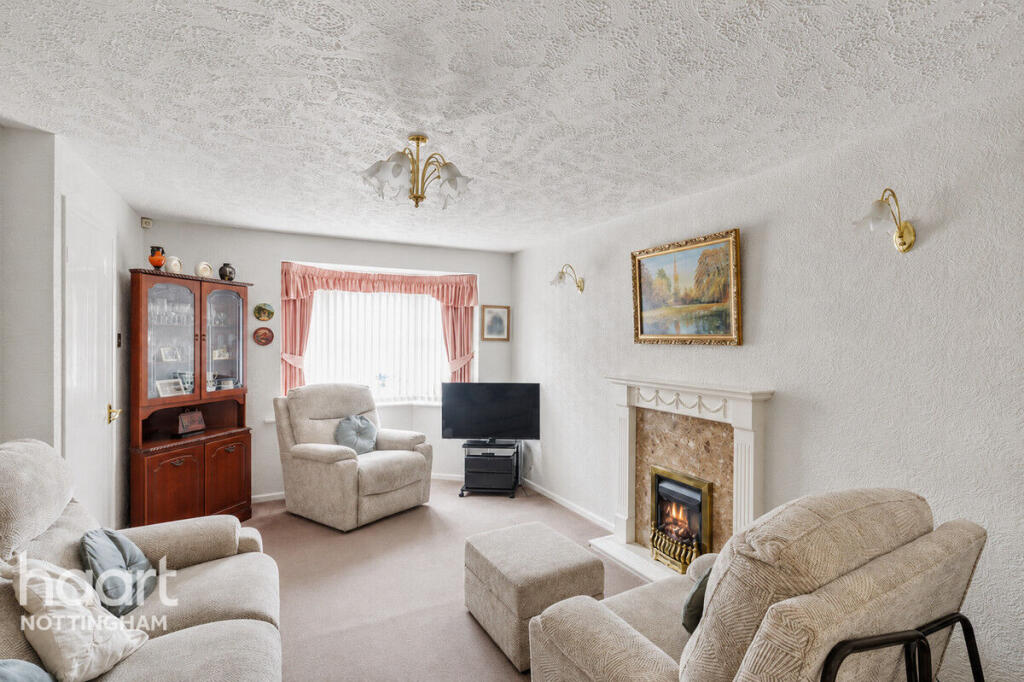 Lambourne Drive, Wollaton photo 2