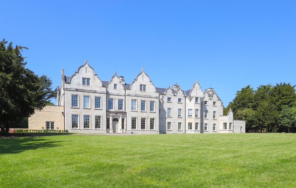 Main image of property: Apartment 7 Firbeck Hall, Firbeck S81