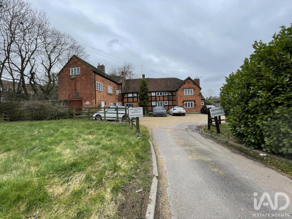 Main image of property: Sandpits Lane, Coventry, CV6