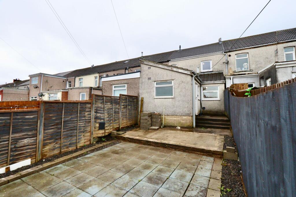 House in Cardiff - View 4