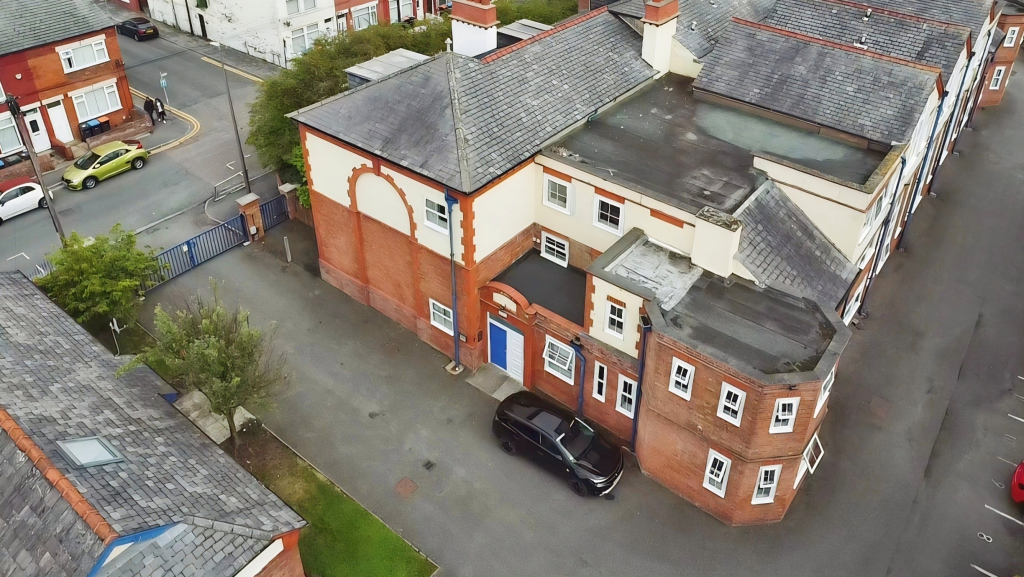 Main image of property: Cambridge Court, Apartment No.8, Cambridge Road, Ellesmere Port, Cheshire CH65 4AQ