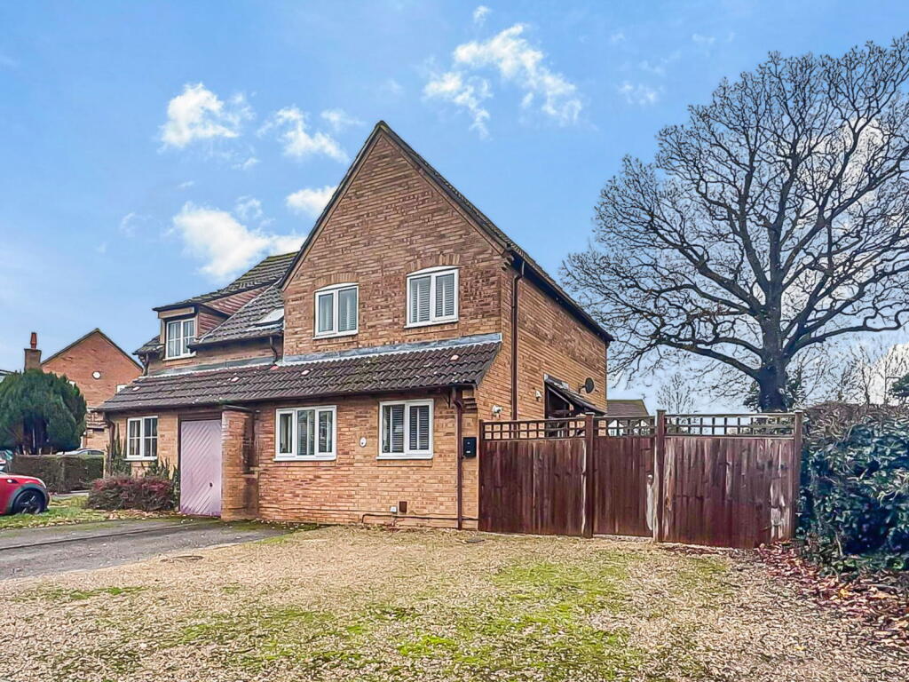 Main image of property: Ashleworth Gardens, Quedgeley, Gloucester, GL2 4WU
