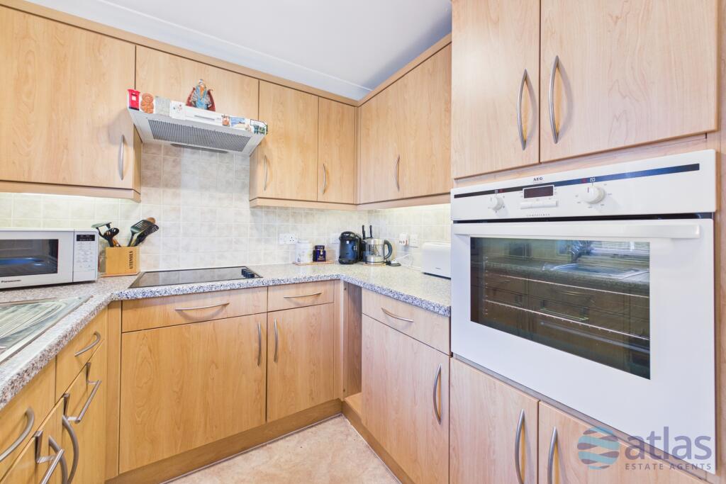 Apartment in Liverpool, Childwall - View 3