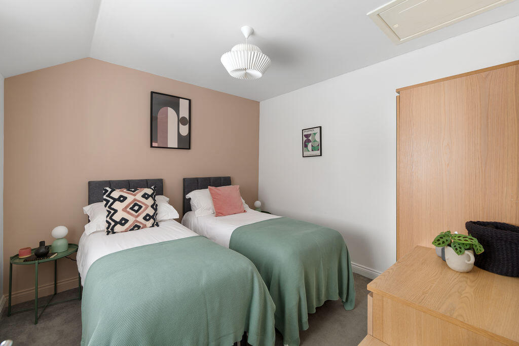 Apartment in Cardiff - More