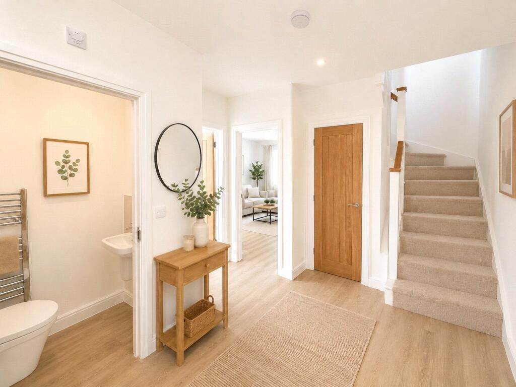 House in Forest of Dean, Hartpury - More