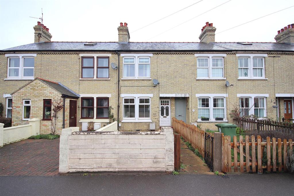 Main image of property: Fulbourn Road, Cambridge