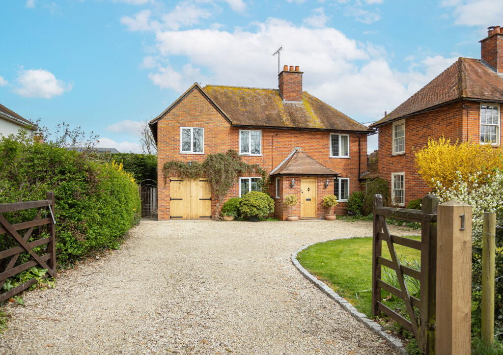 Main image of property: The Croft, Aston Tirrold, Didcot, OX11 9DL