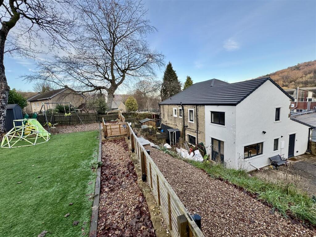 Main image of property: Meltham Mills Road, Meltham, Holmfirth, HD9 4AT