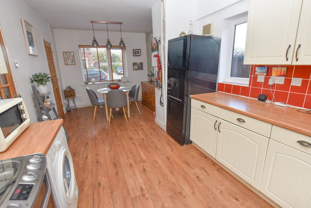 Chiltern Road, Prenton photo 4