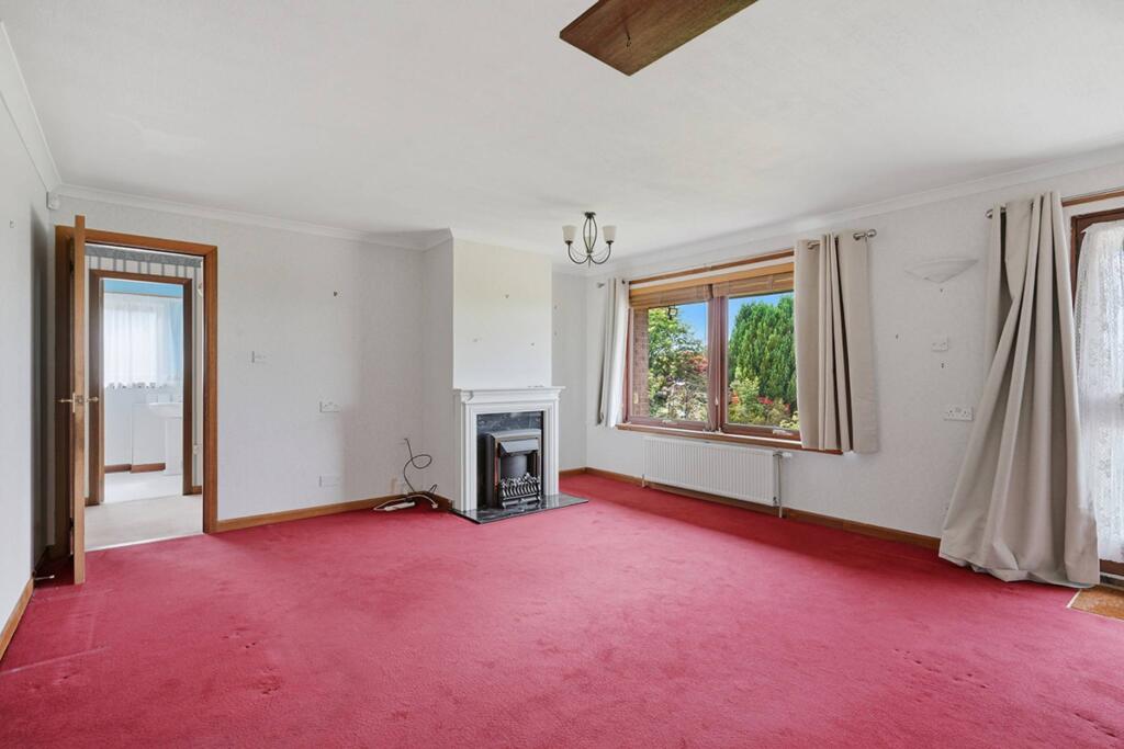 15 Grampian Avenue, Auchterarder, PH3 1NY photo 3