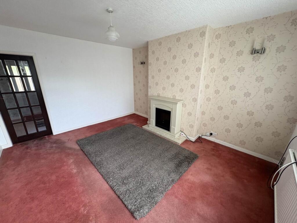 House in Oldham - View 4