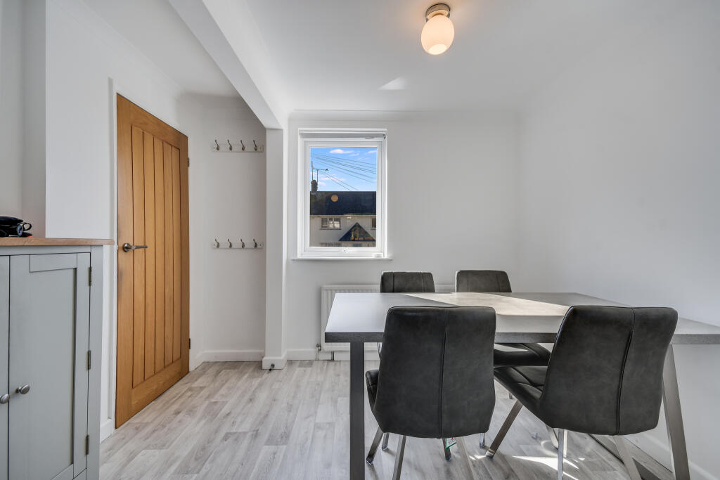 House in Chelmsford, Boreham - More