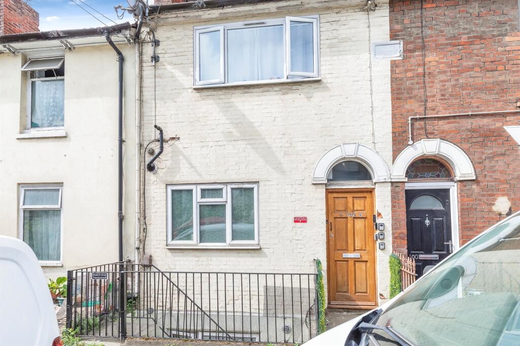 Main image of property: Luton Road, Chatham