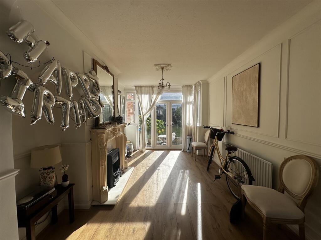 House in Birmingham, Acocks Green - View 2