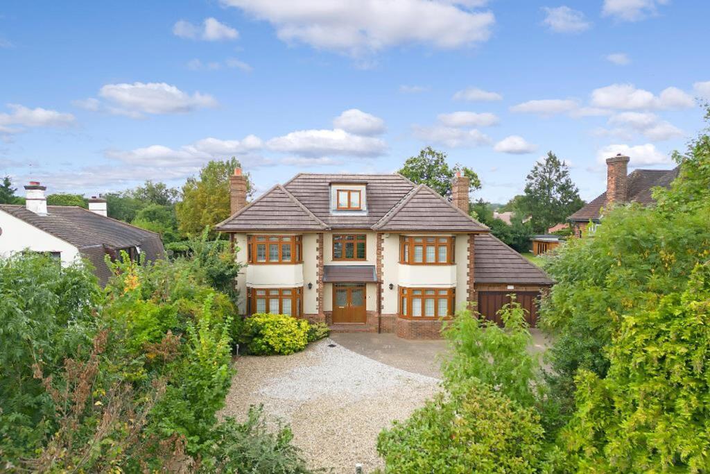 Main image of property: London Road, Brentwood