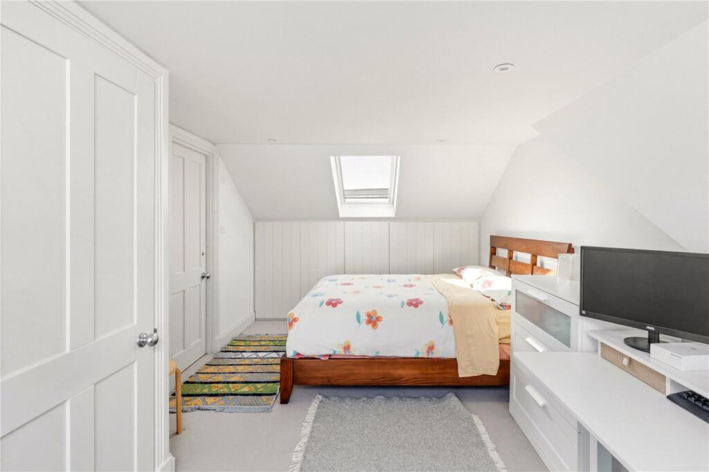House in London - More