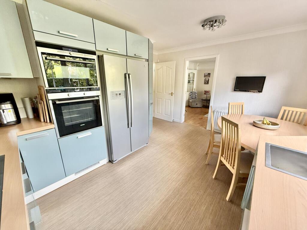 House in Kilmarnock, North Ayrshire - More