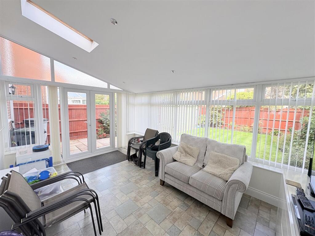 House in Portsmouth - View 5