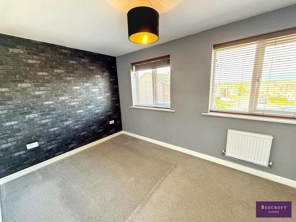 Highfield Grange Close, Wombwell, Barnsley - View 6