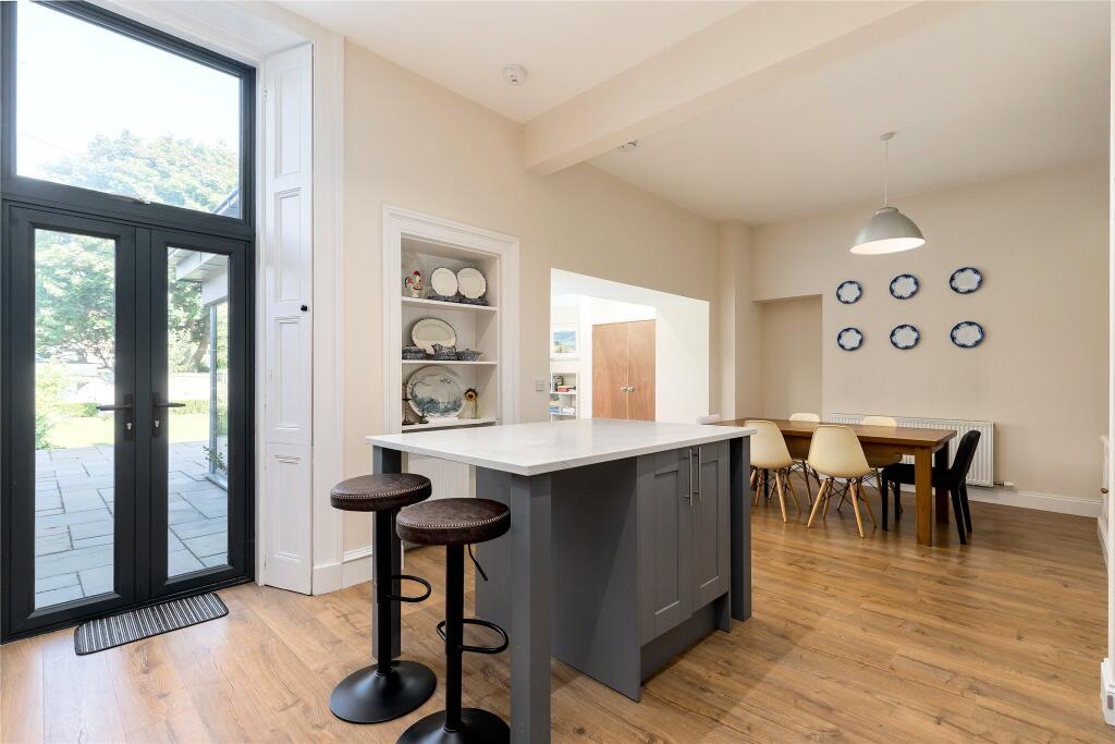 House in Edinburgh - More