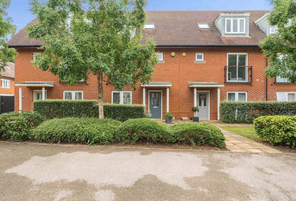 Main image of property: Priddy Place, Redhill, Surrey, RH1